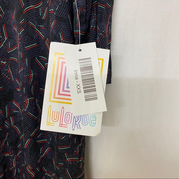 LulaRoe printed Irma tunic top - Picture 4 of 9